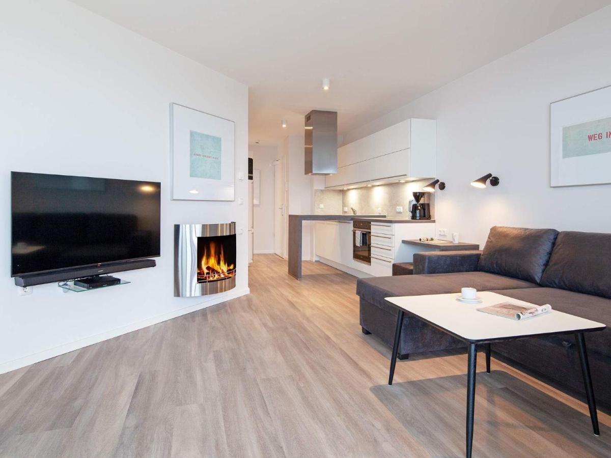 Apartment X *